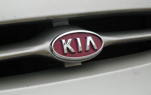 2000 Kia Spectra exterior FBDG