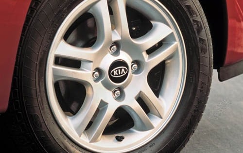 2004 Kia Spectra — OEM photo 3