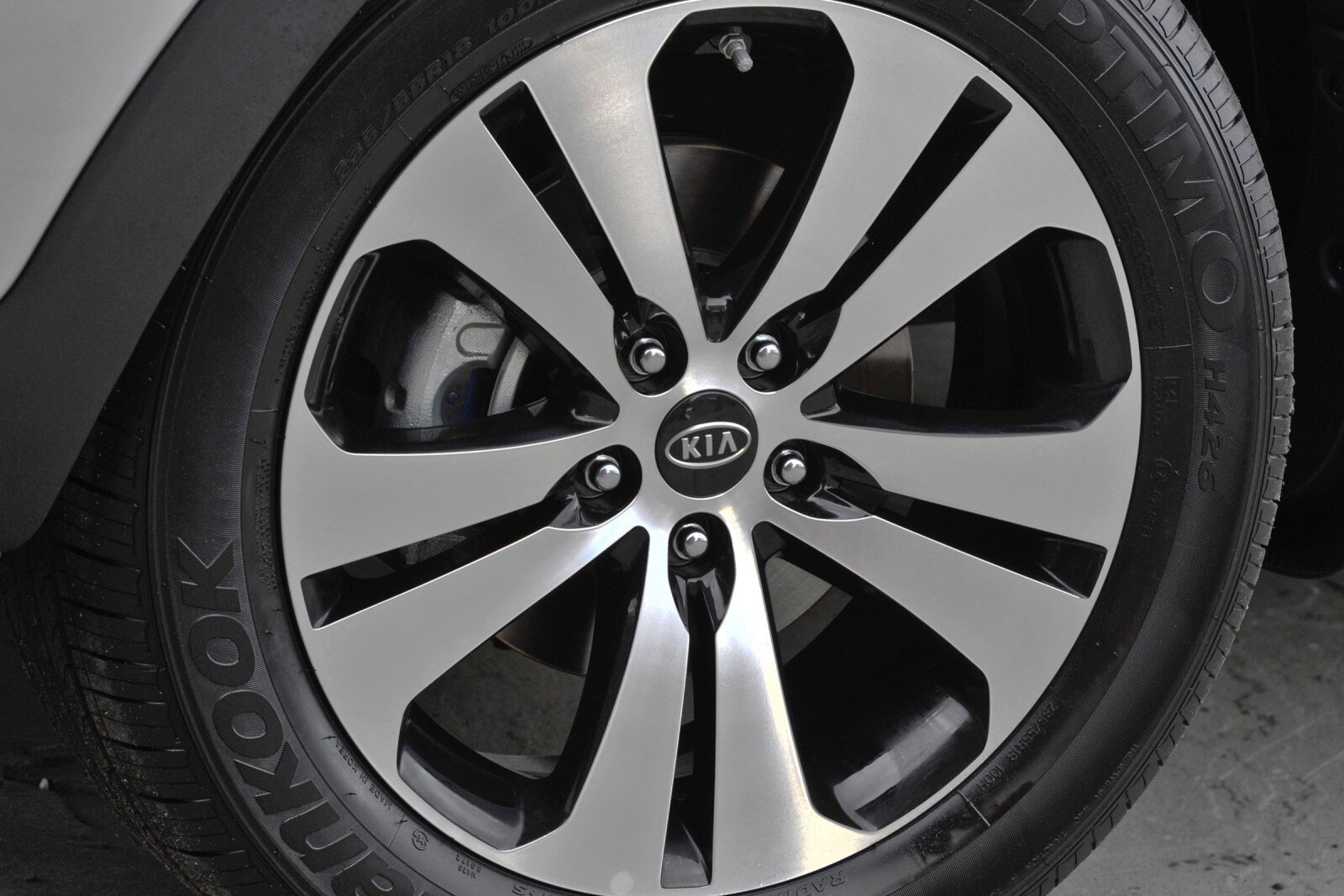 2013 Kia Sportage exterior W