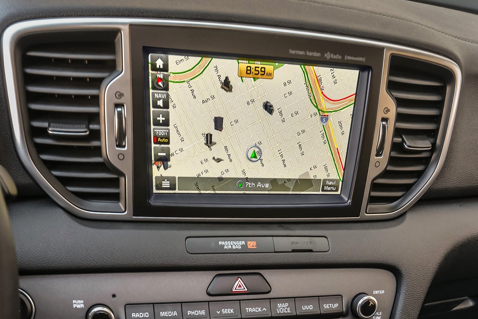 2017 Kia Sportage interior NAVSYS