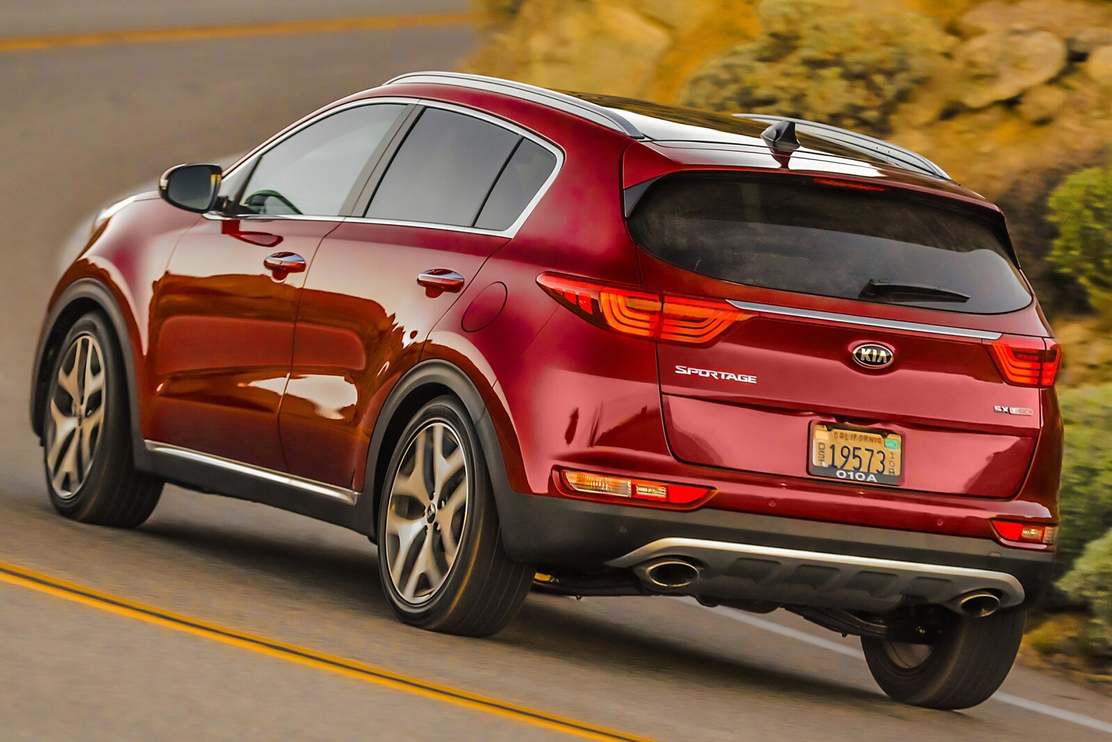 2017 Kia Sportage exterior FQ