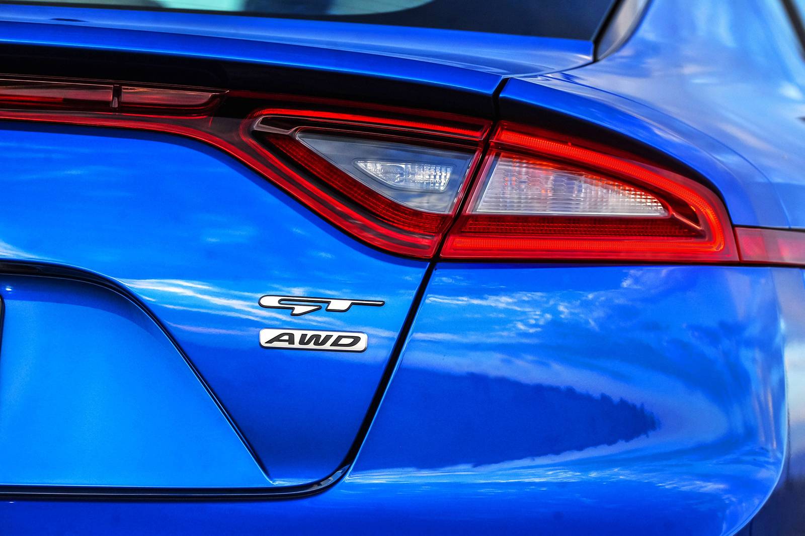 2018 Kia Stinger exterior RBDG