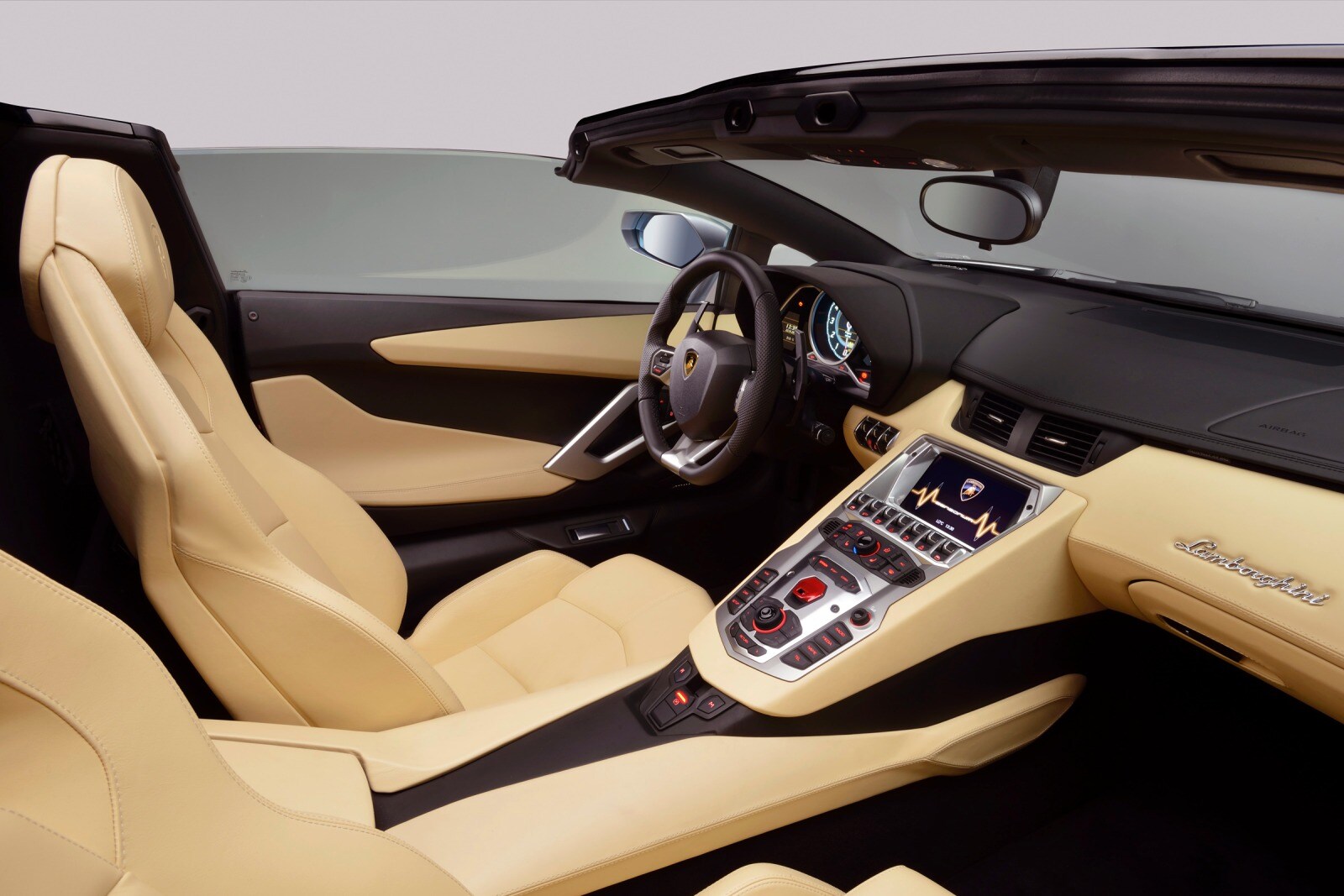2014 Lamborghini Aventador interior I