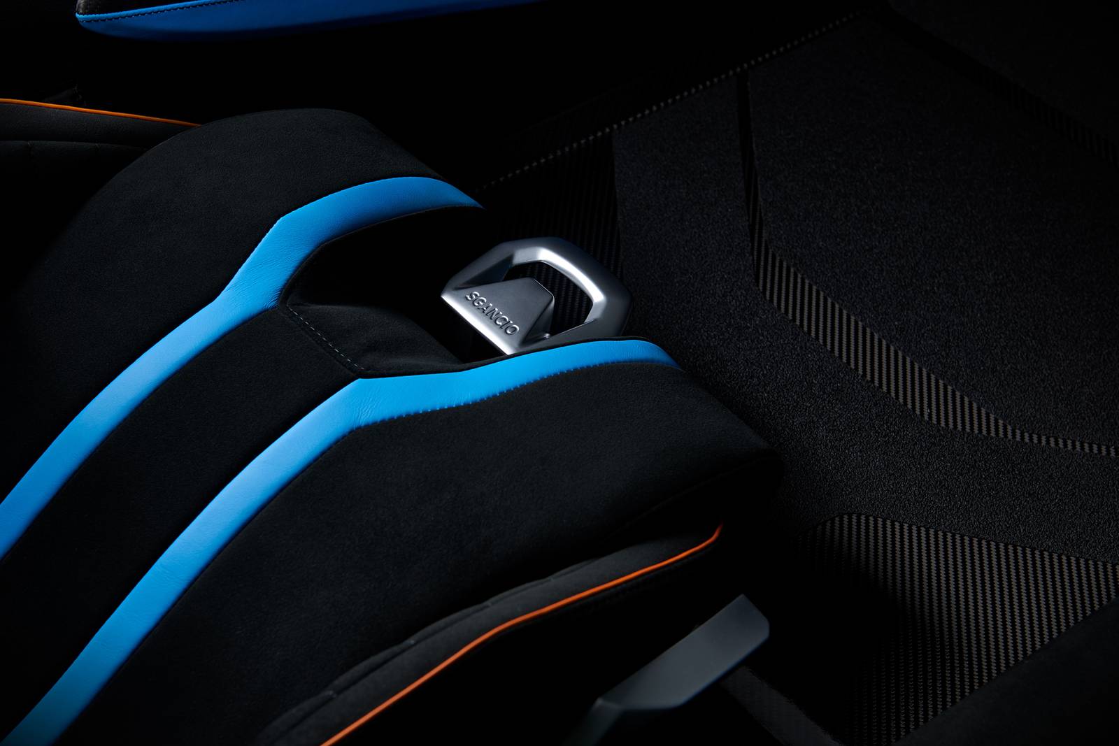 2021 Lamborghini Huracan STO interior DETAIL