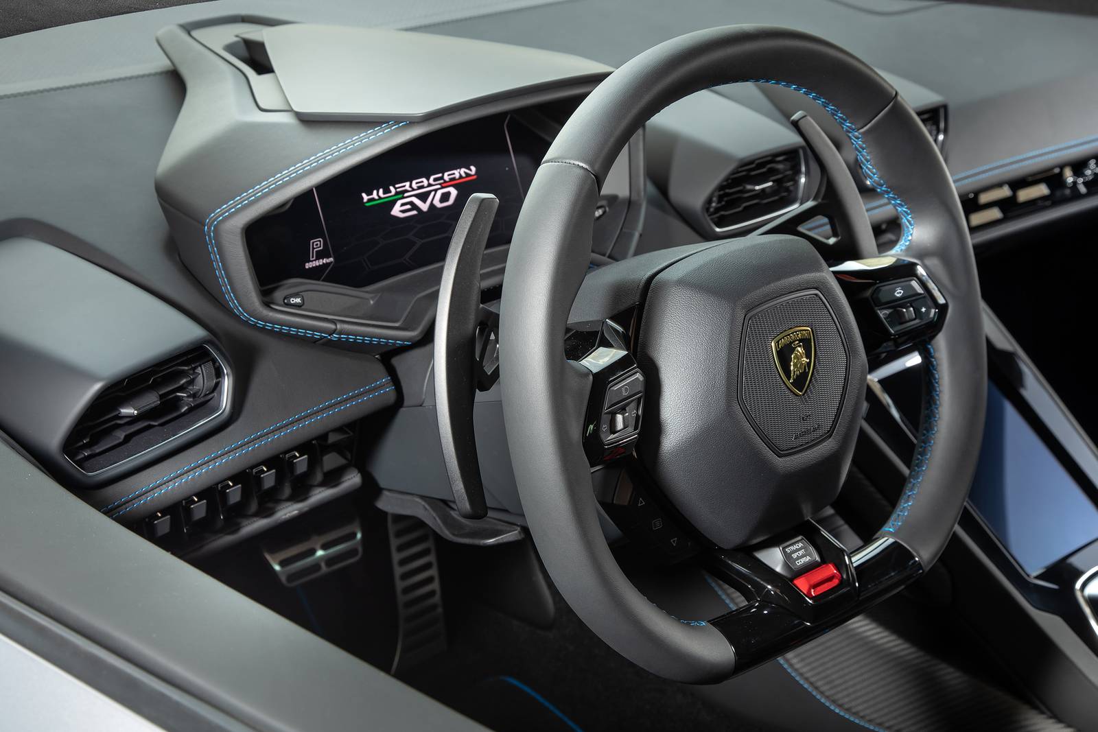 2020 Lamborghini Huracan interior SWD