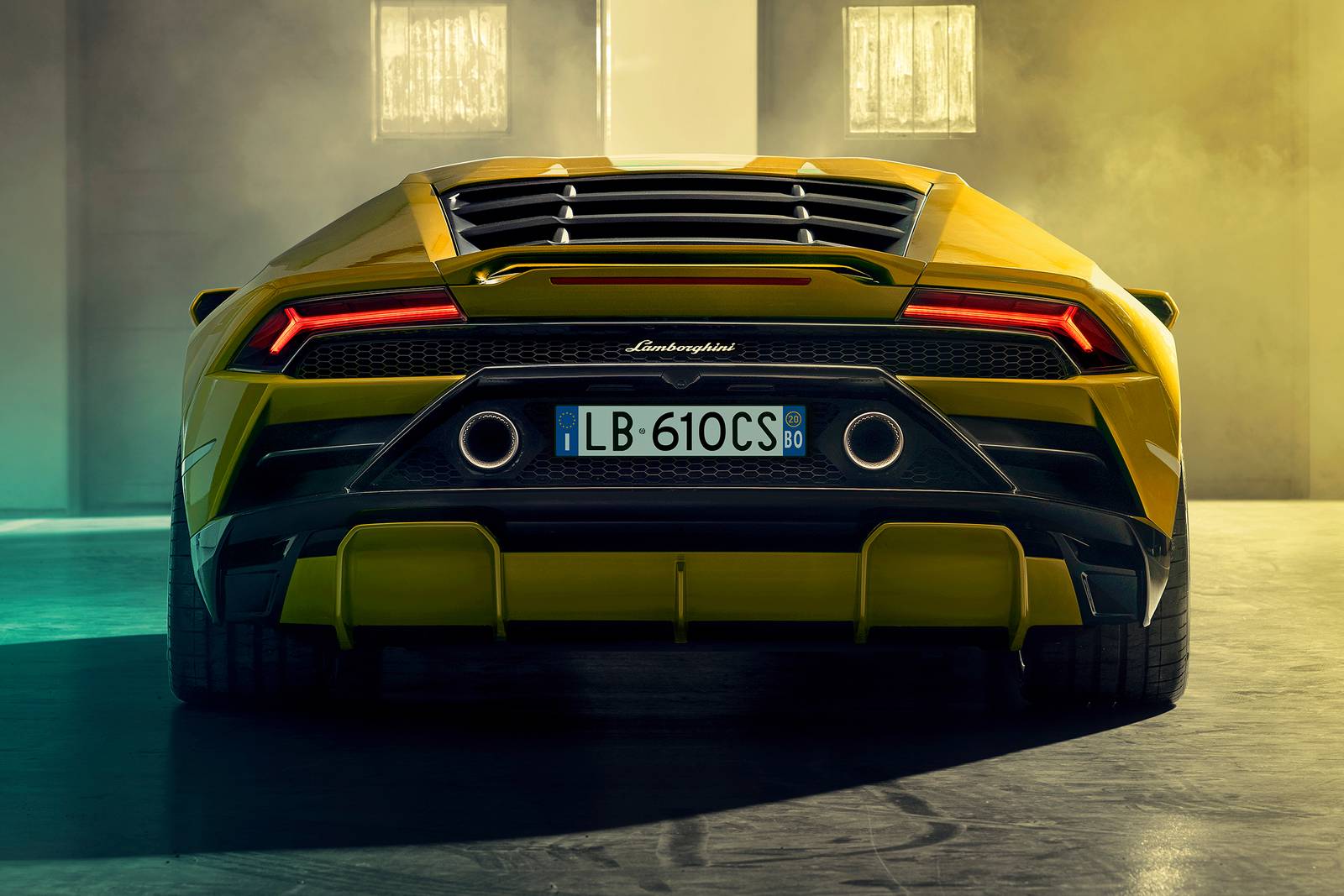 2021 Lamborghini Huracan — OEM photo 4