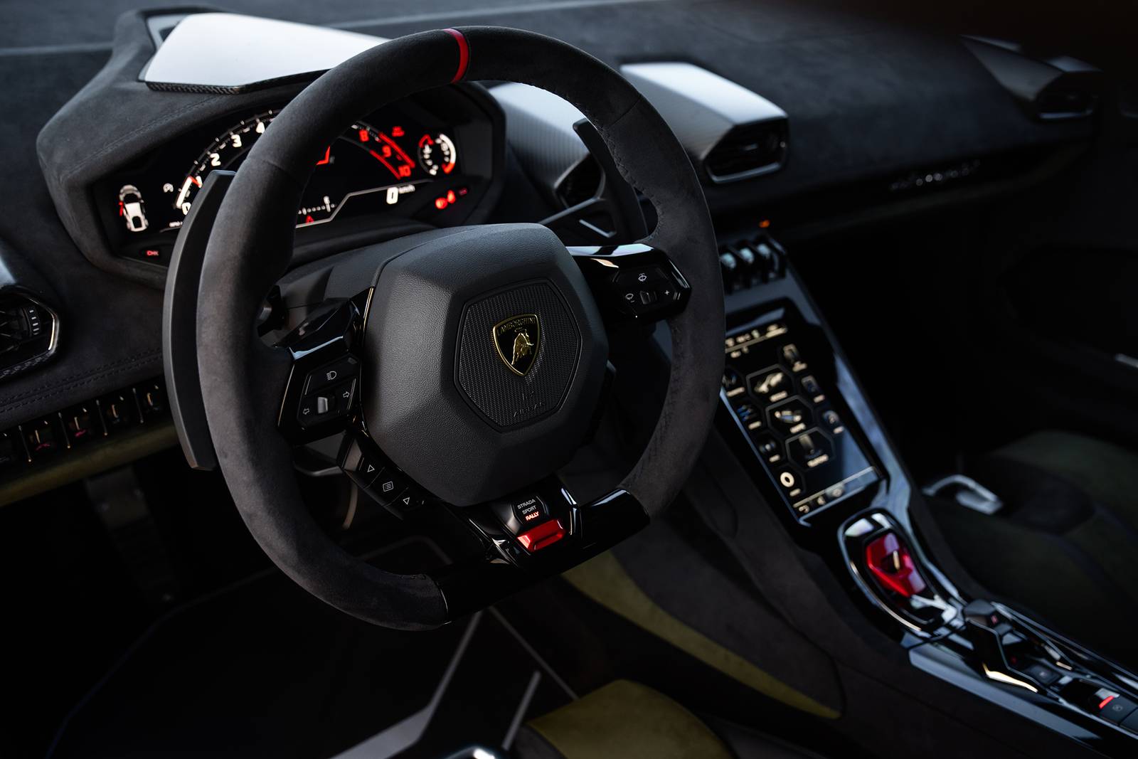 2023 Lamborghini Huracan interior SWD