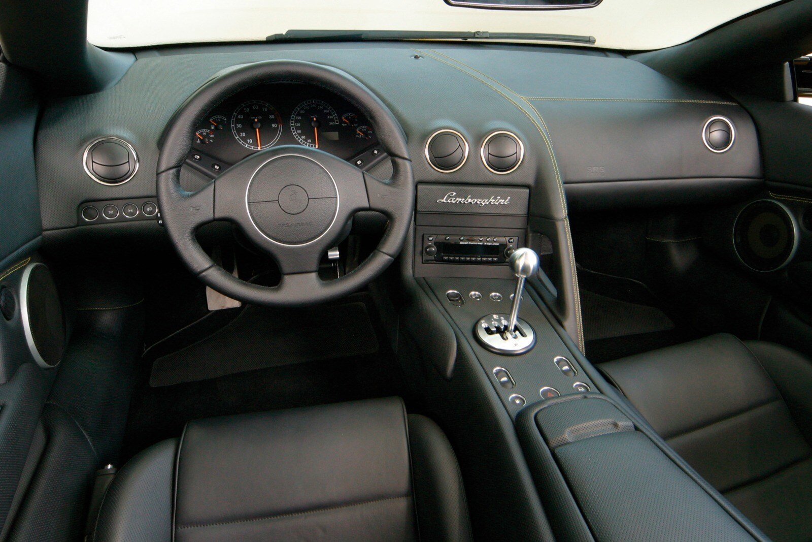 2007 Lamborghini Murcielago interior D