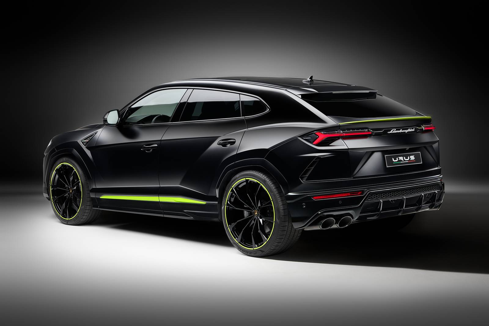2022 Lamborghini Urus