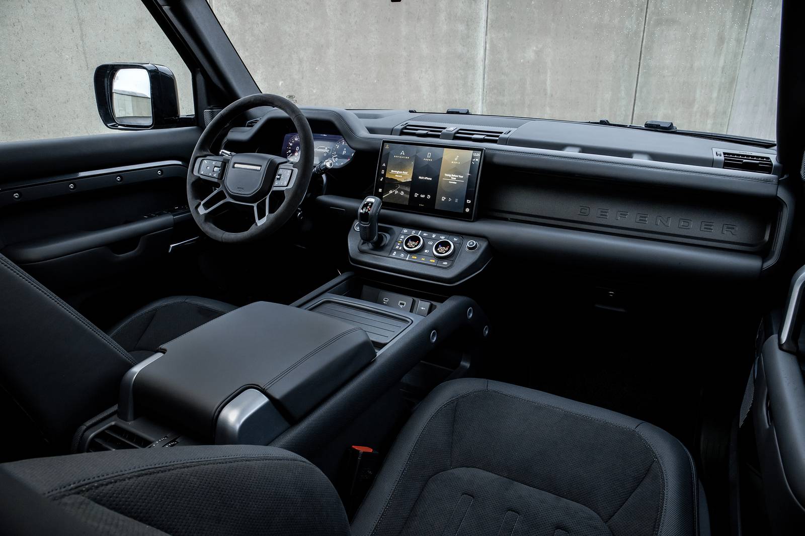 2024 Land Rover Defender interior D