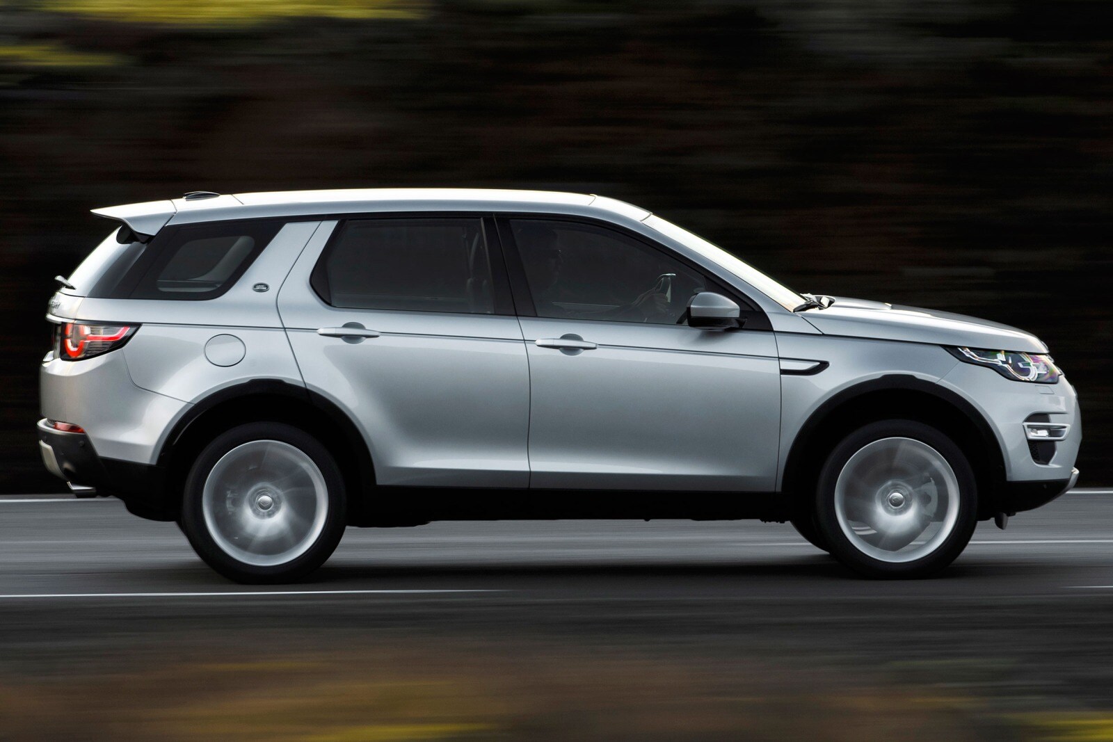 2016 Land Rover Discovery Sport HSE LUX 4dr SUV Exterior Shown