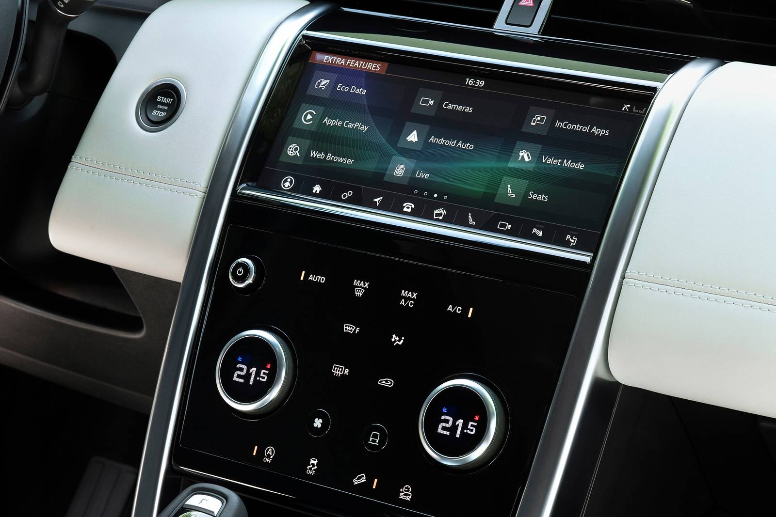 2020 Land Rover Discovery Sport interior CC