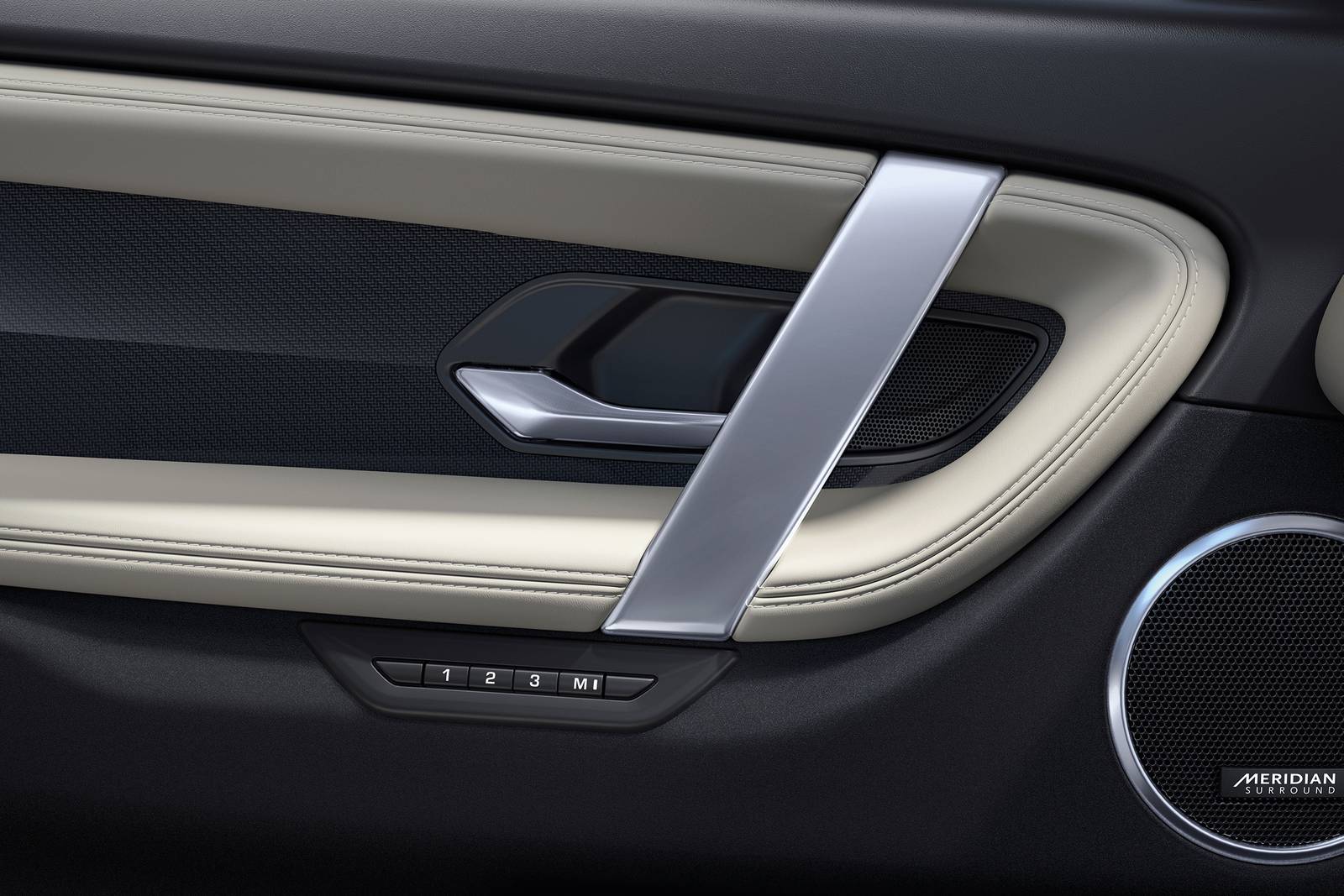 2020 Land Rover Discovery Sport interior DETAIL