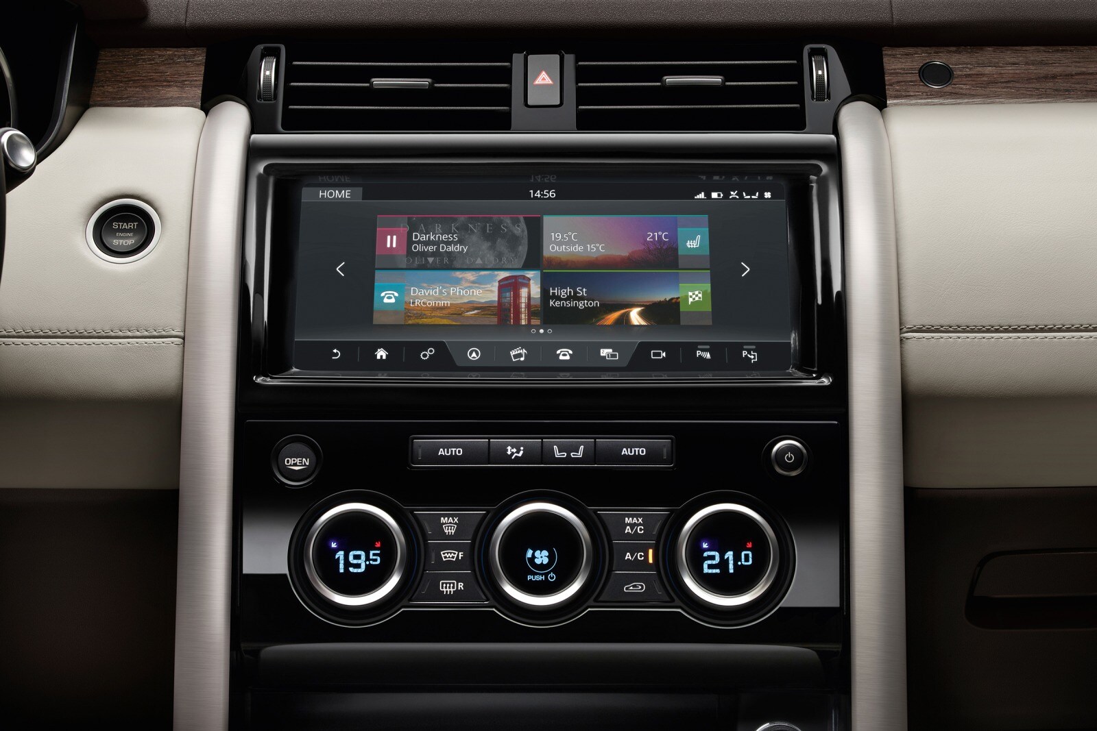 2017 Land Rover Discovery Sport interior CC