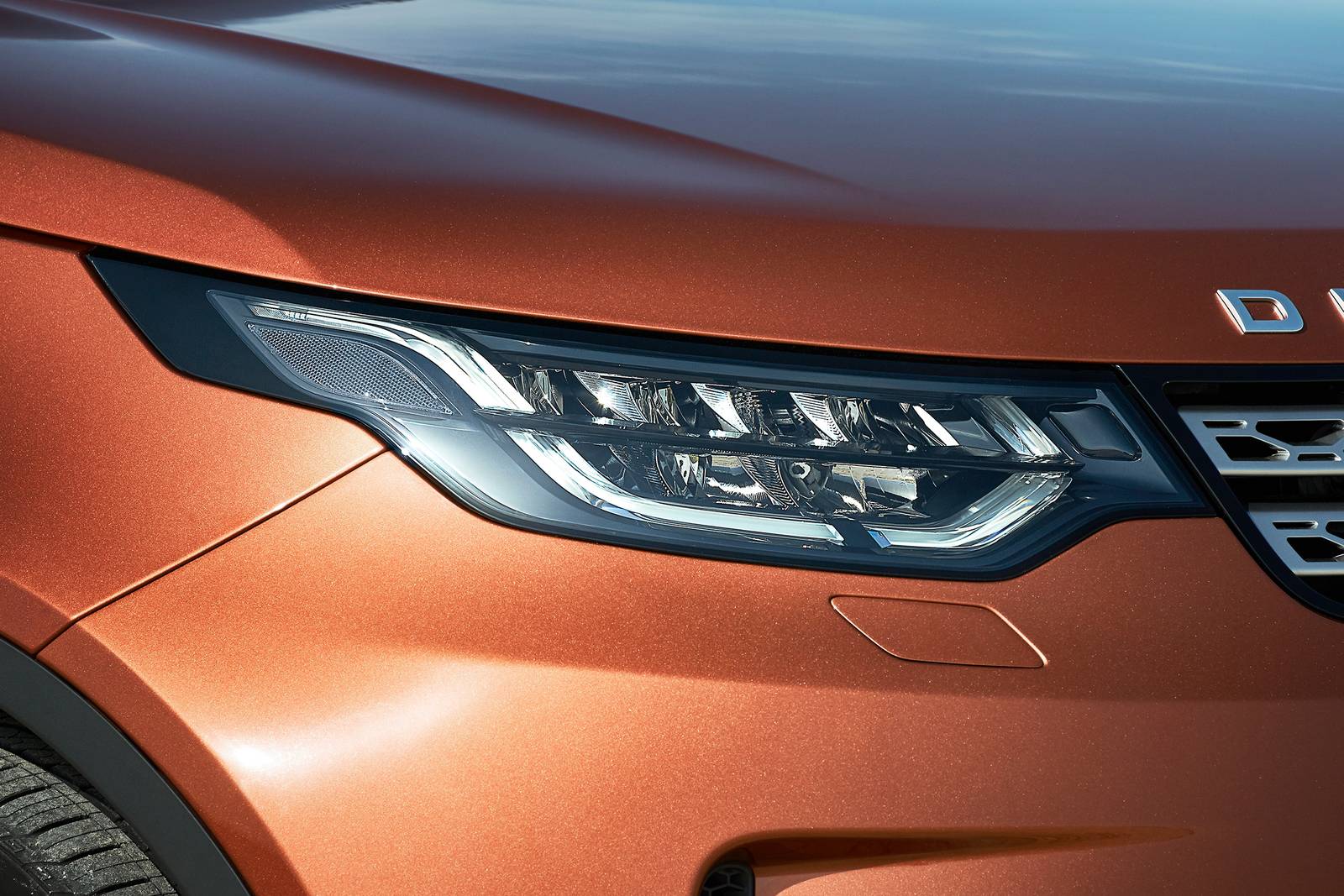2018 Land Rover Discovery Sport exterior EDETAIL