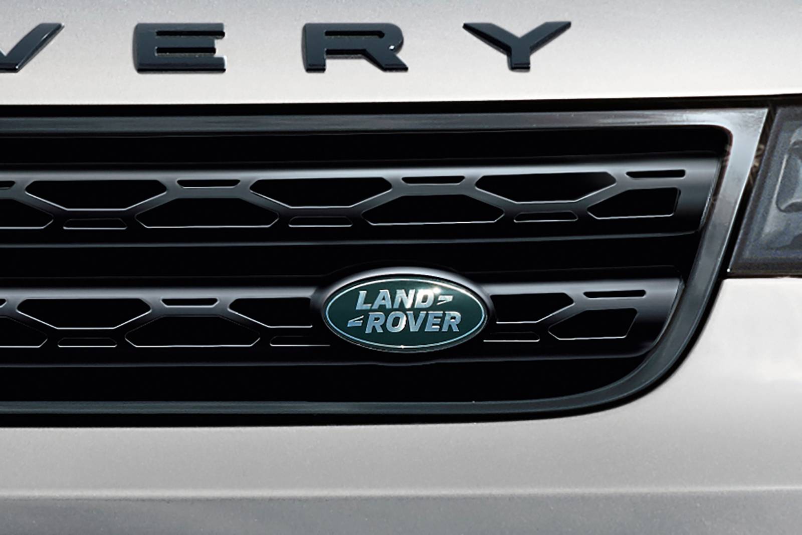 2020 Land Rover Discovery — OEM photo 5
