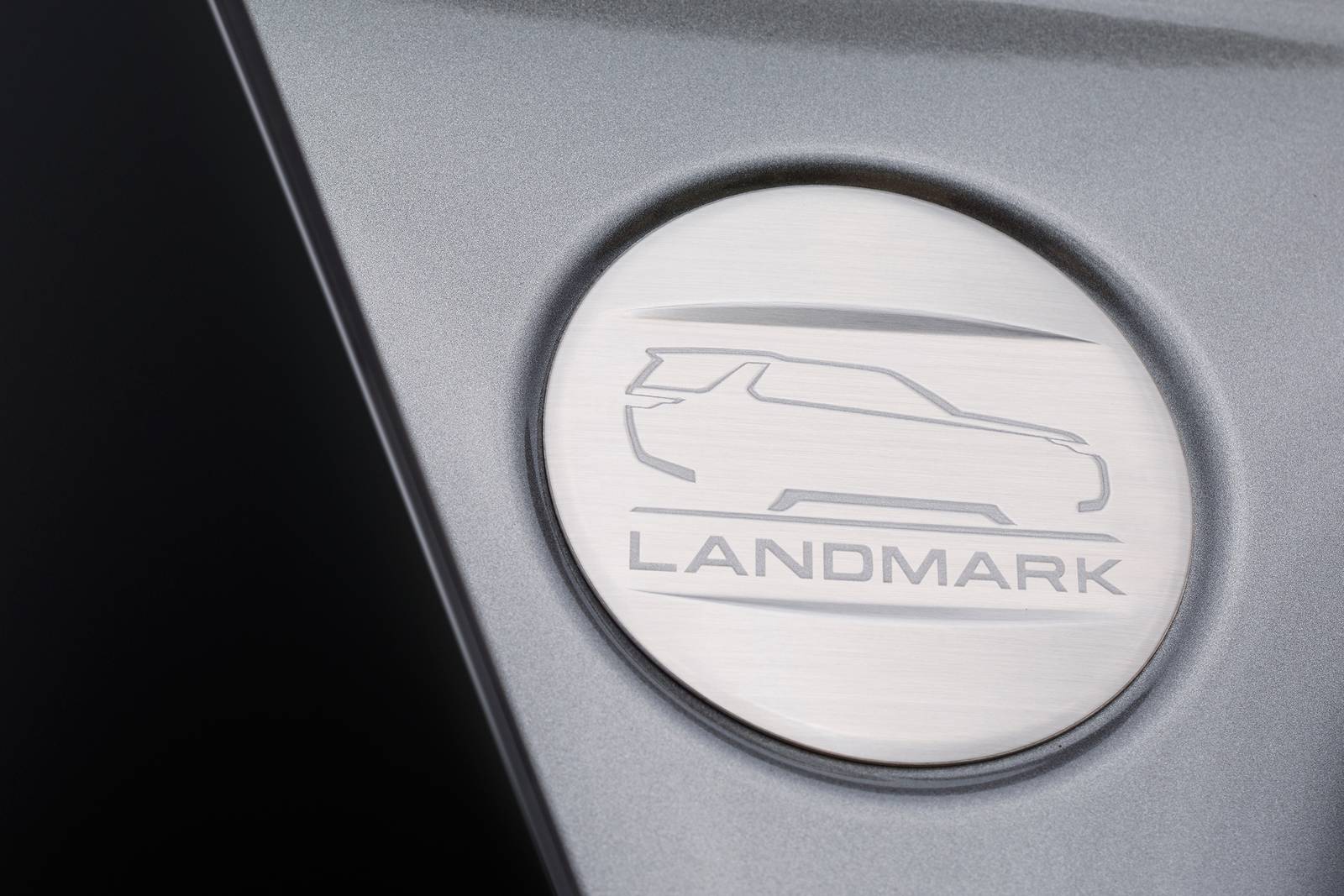 2020 Land Rover Discovery interior DETAIL