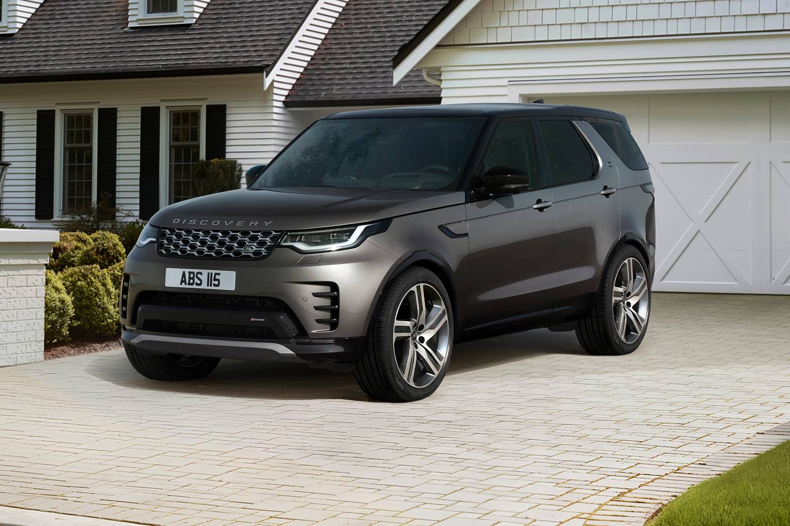2023 Land Rover Discovery exterior F