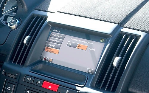 2008 Land Rover LR2 interior CC