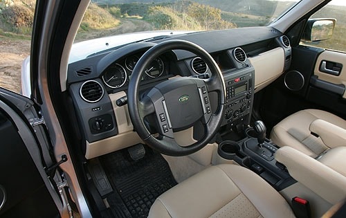 2005 Land Rover LR3 interior I