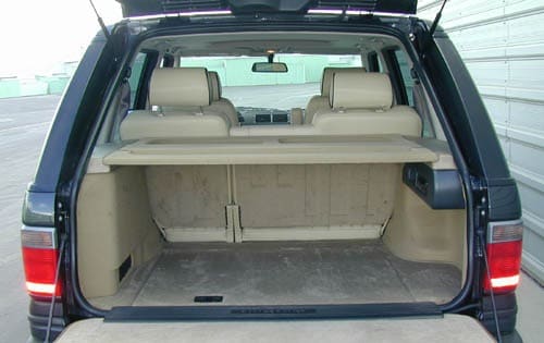 2000 Land Rover Range Rover interior CARGO