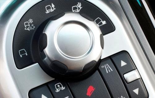 2011 Land Rover Range Rover interior DETAIL