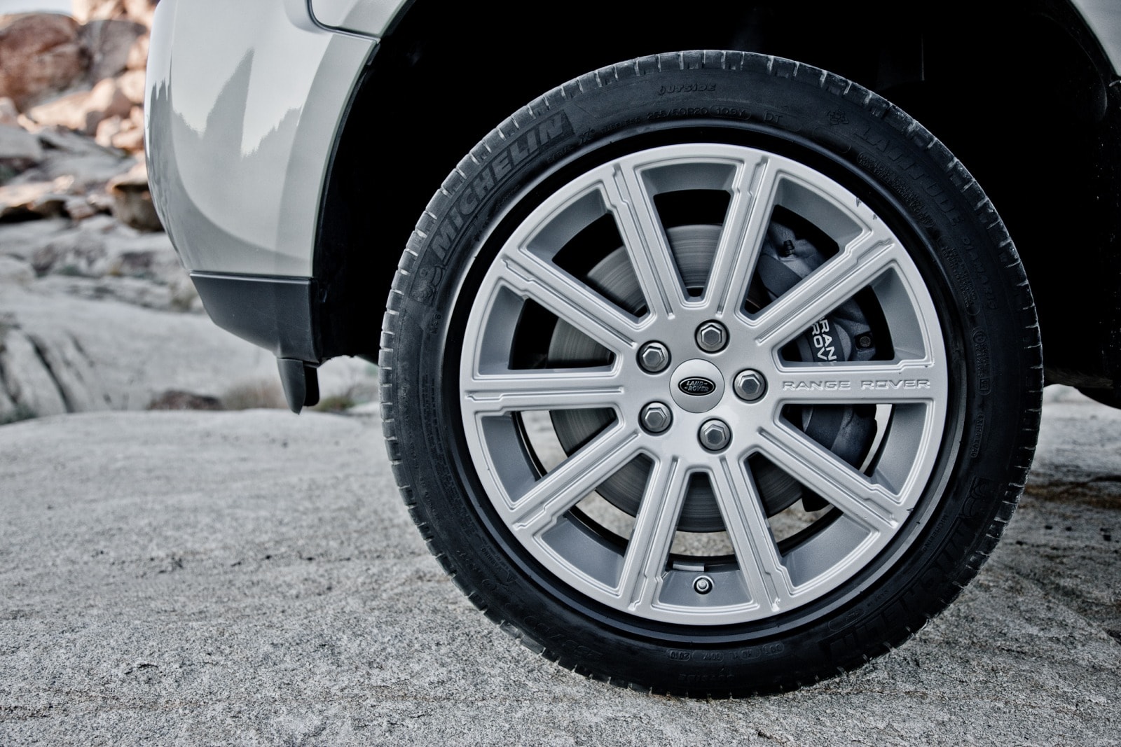 2012 Land Rover Range Rover — OEM photo 3