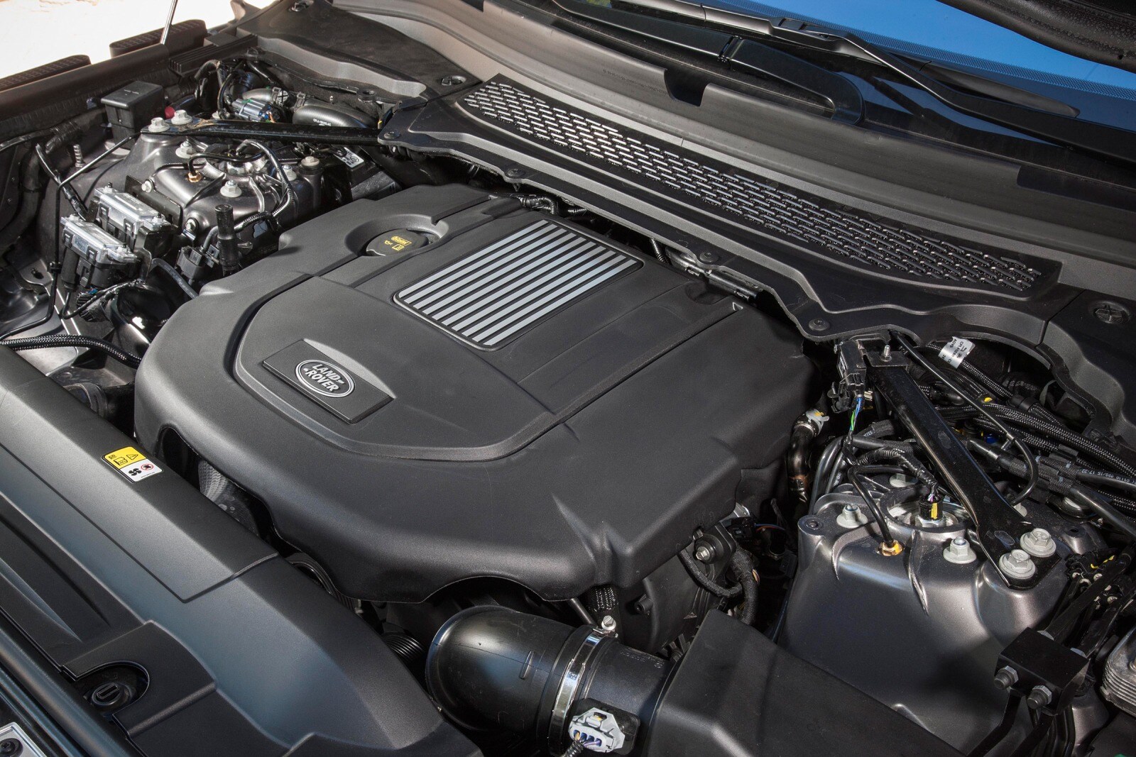 2016 Land Rover Range Rover exterior E