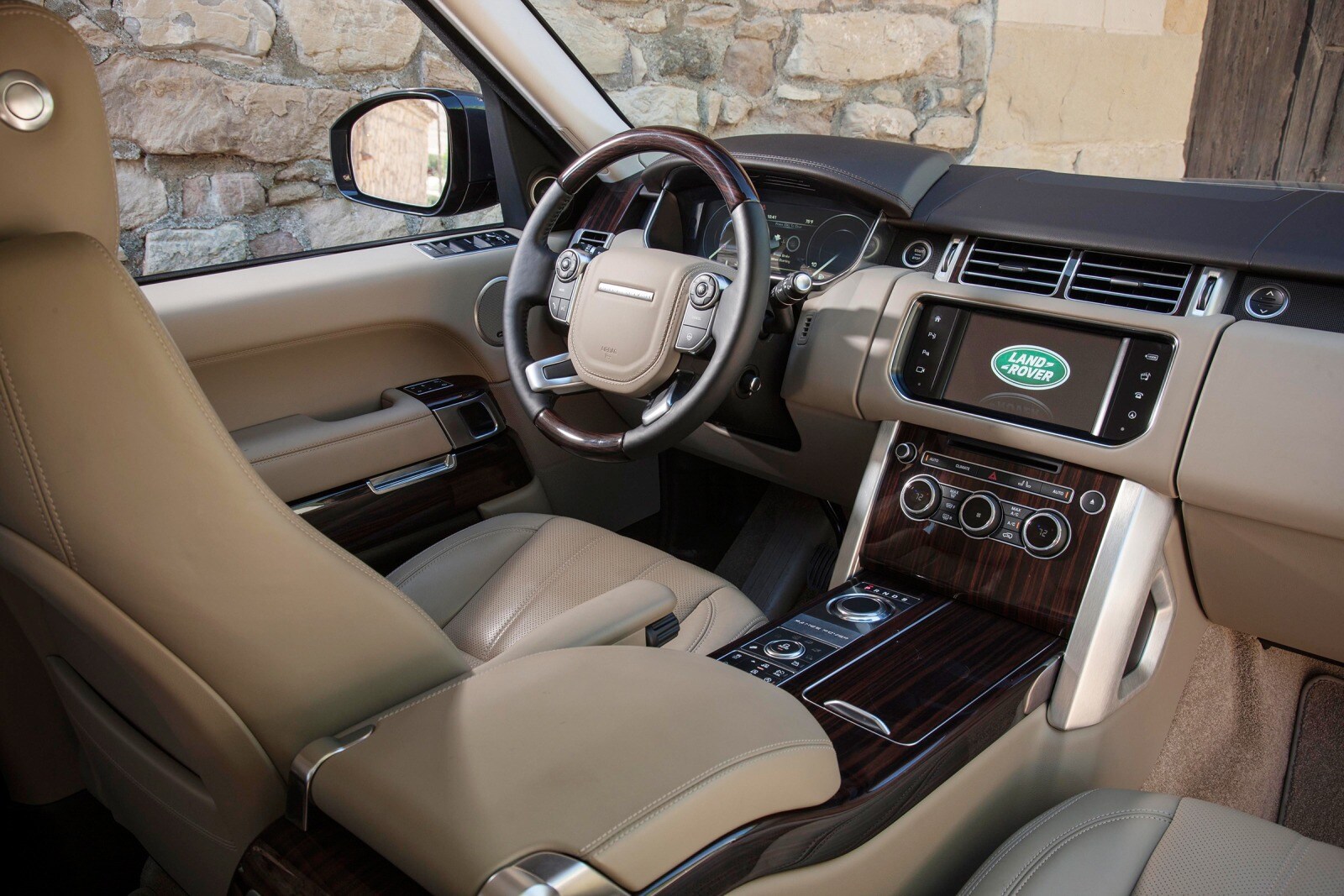 2016 Land Rover Range Rover interior I