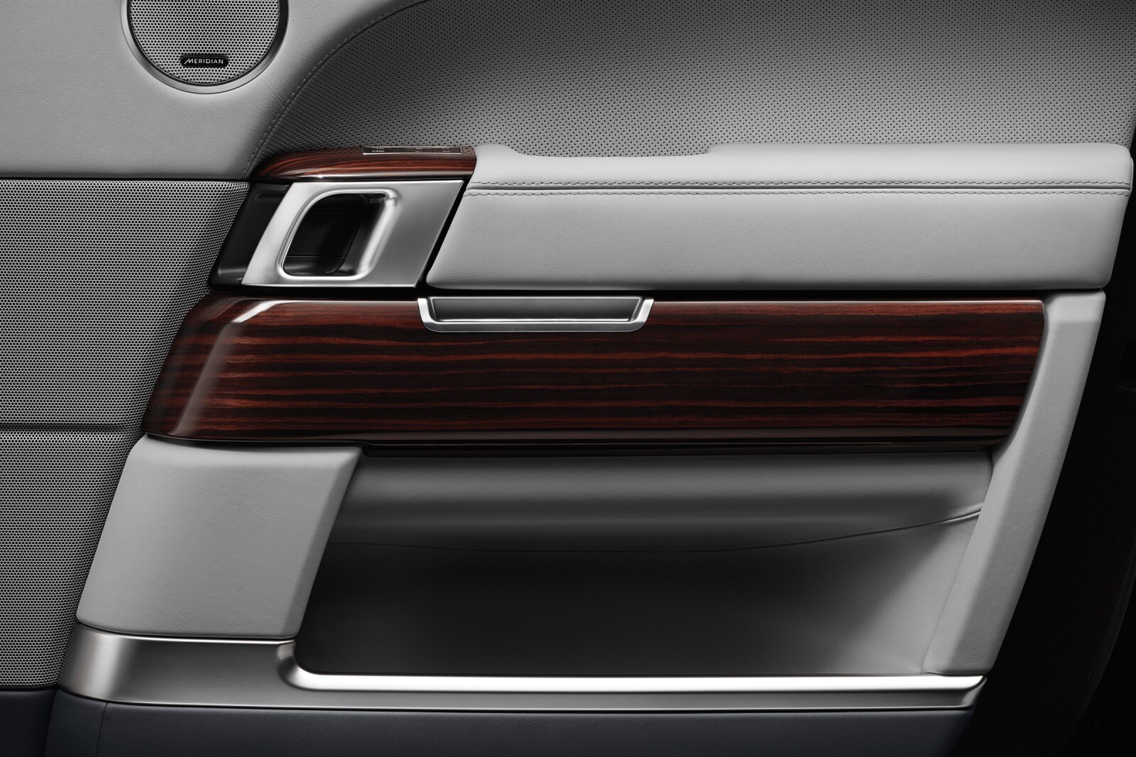 2017 Land Rover Range Rover interior DETAIL