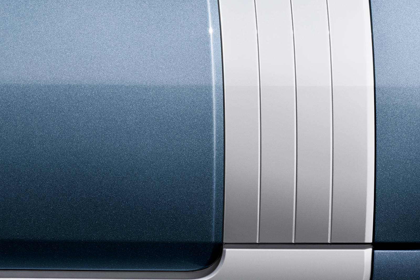 2020 Land Rover Range Rover exterior EDETAIL