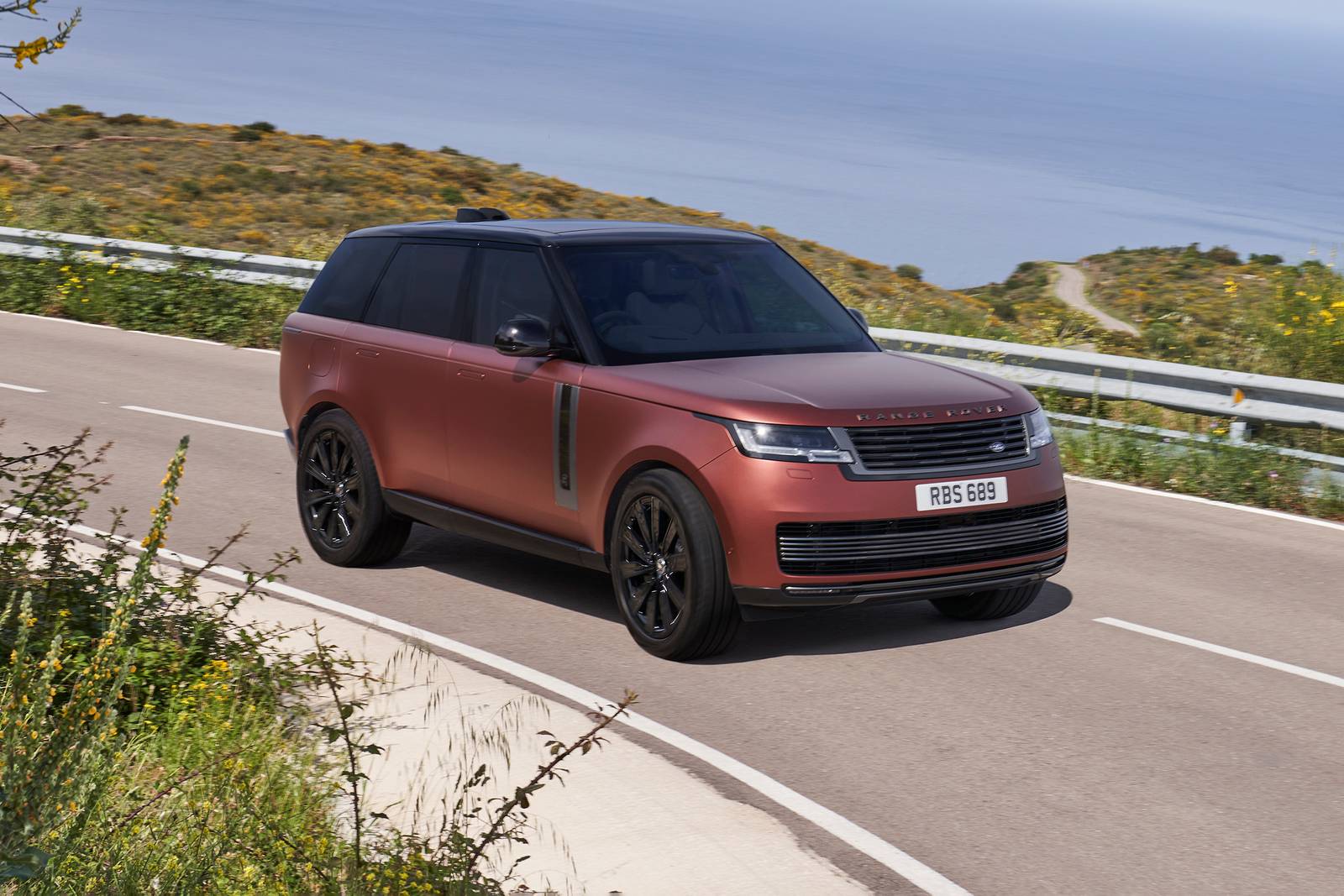 2022 Land Rover Range Rover exterior FQ