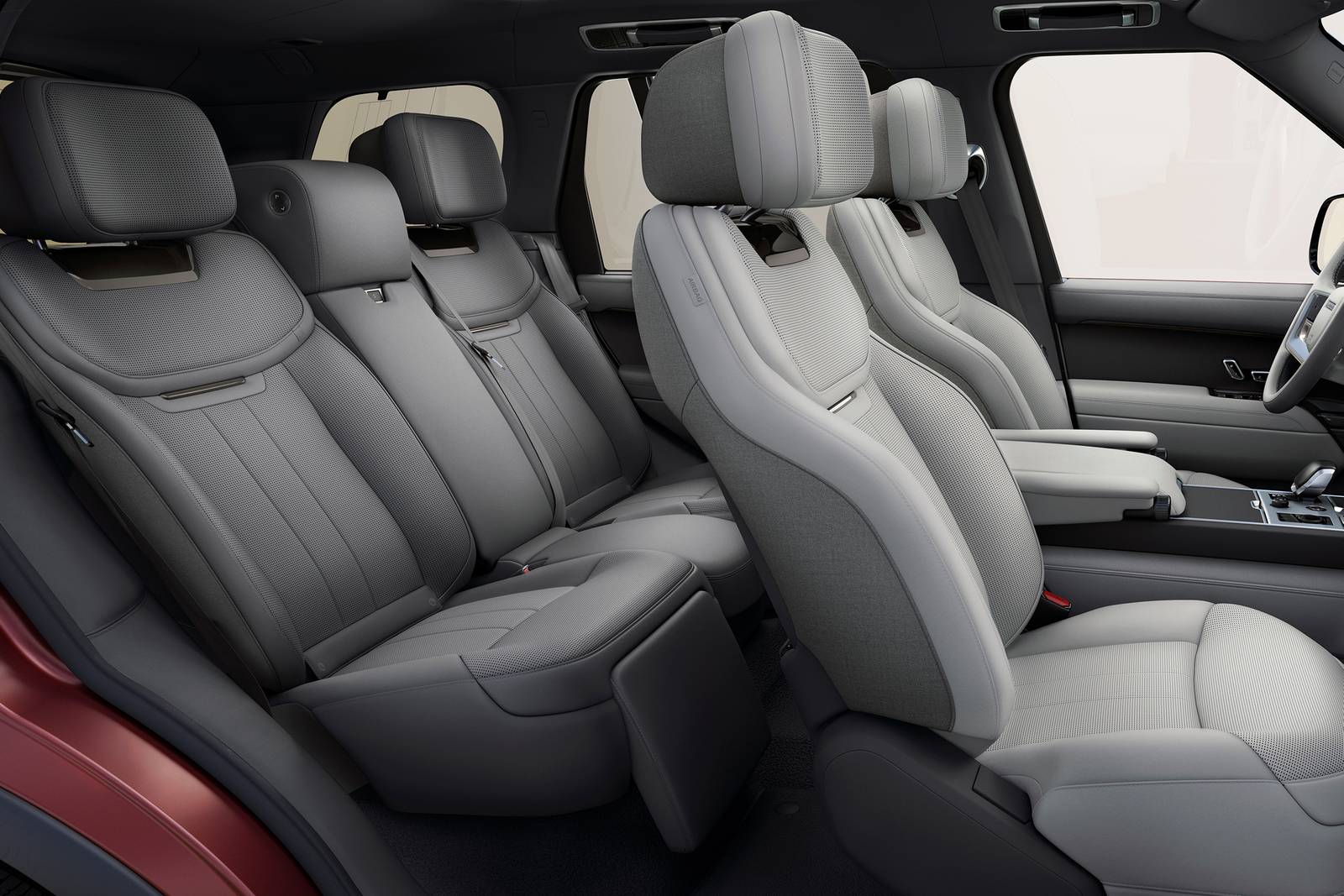 2022 Land Rover Range Rover interior RI