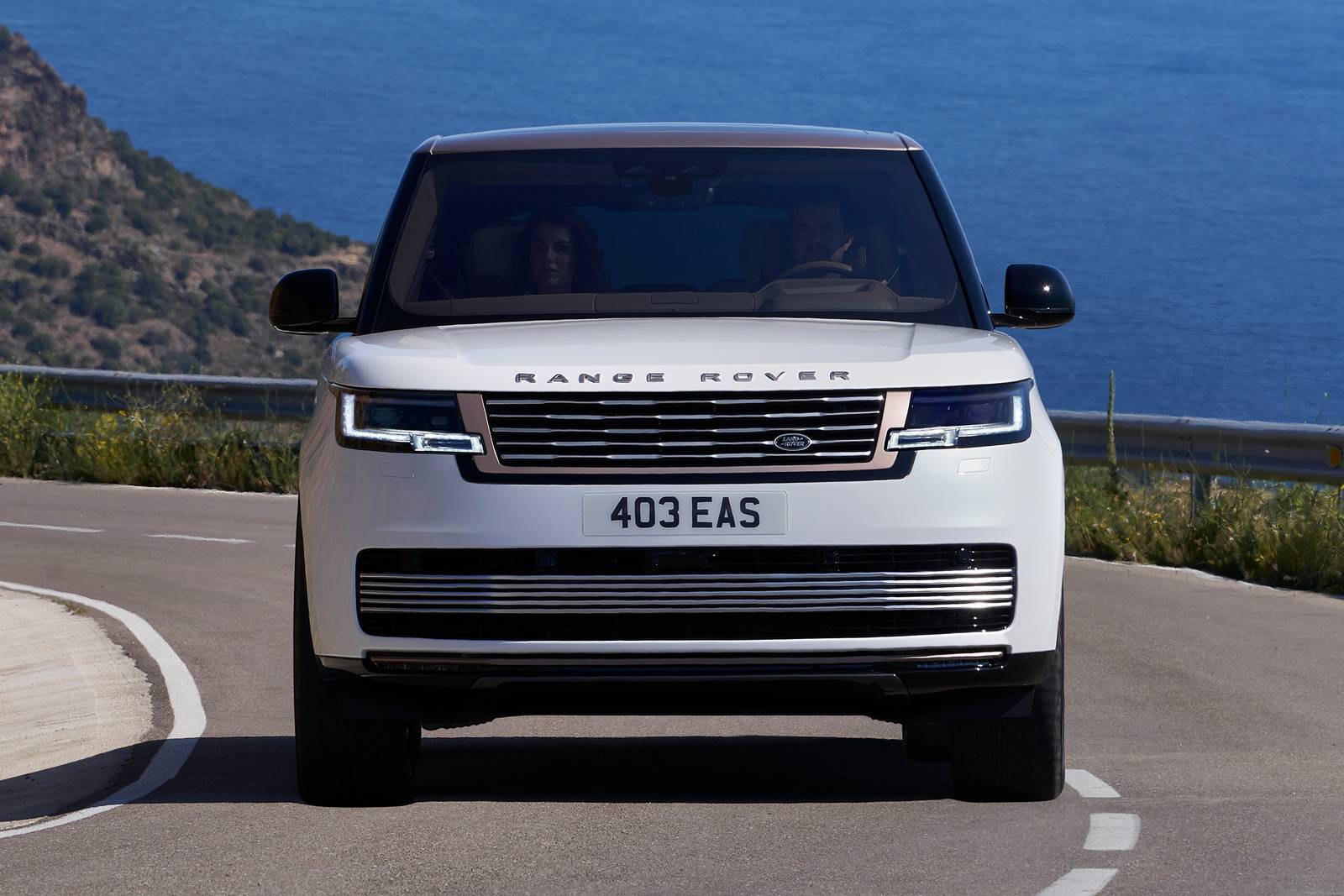 2025 Land Rover Range Rover exterior F