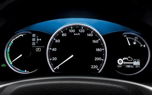 2011 Lexus CT 200h interior G