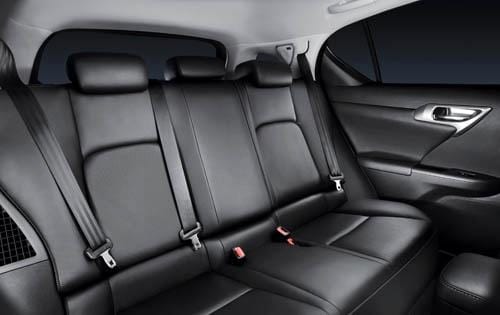 2011 Lexus CT 200h interior RI