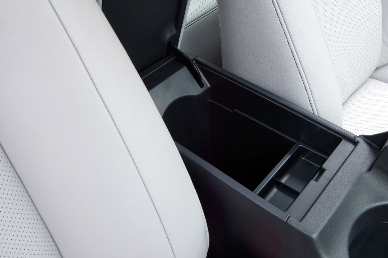 2012 Lexus CT 200h interior DETAIL