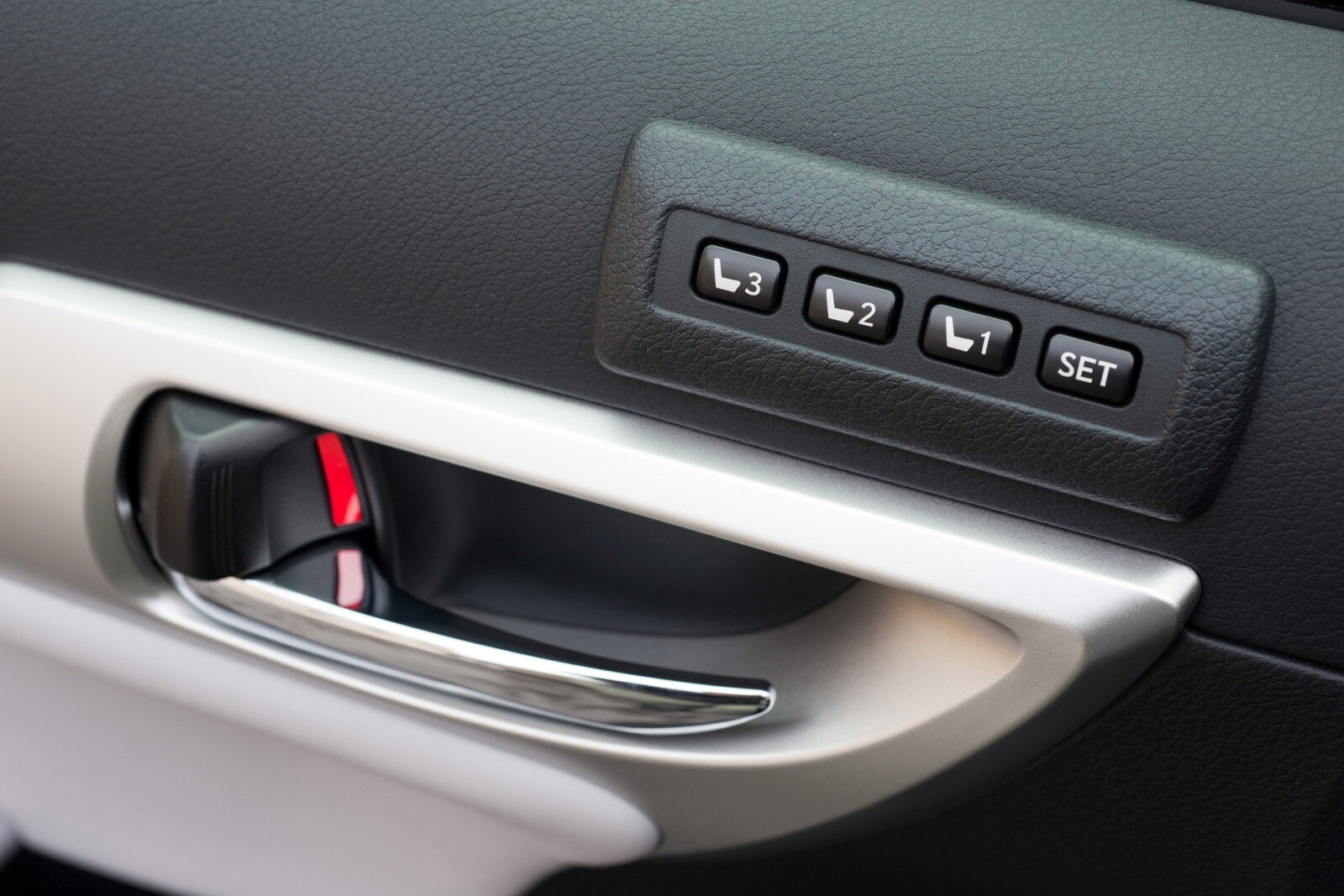 2012 Lexus CT 200h interior DETAIL