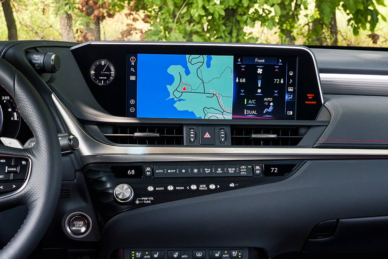 2023 Lexus ES front safety CC
