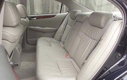 2002 Lexus ES 300 interior RI