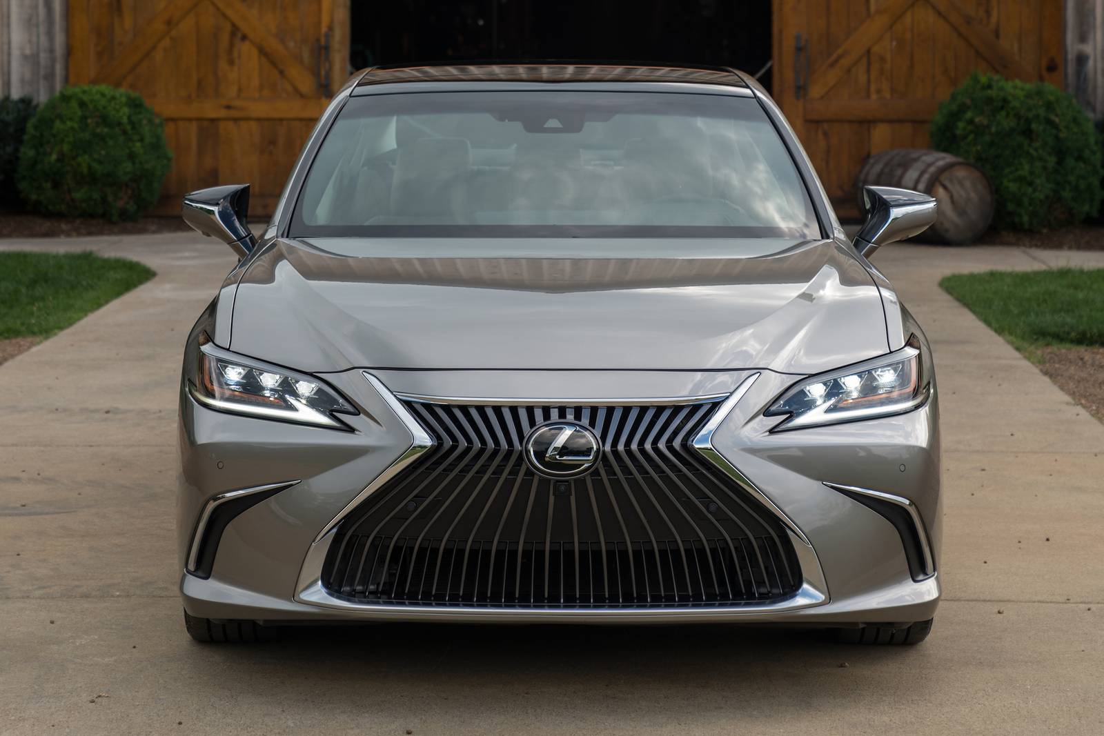 2019 Lexus Es exterior F