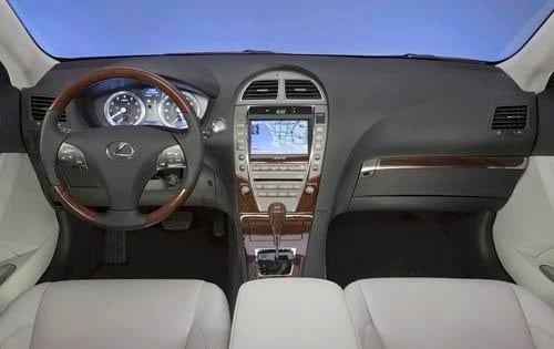 2011 Lexus ES 350 interior D