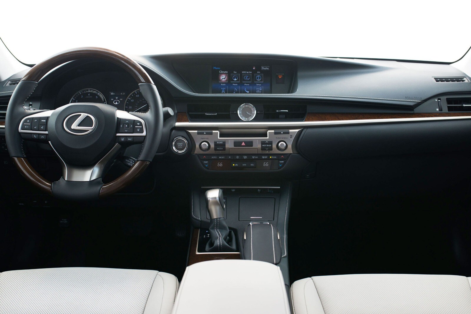 2016 Lexus ES 350 interior D