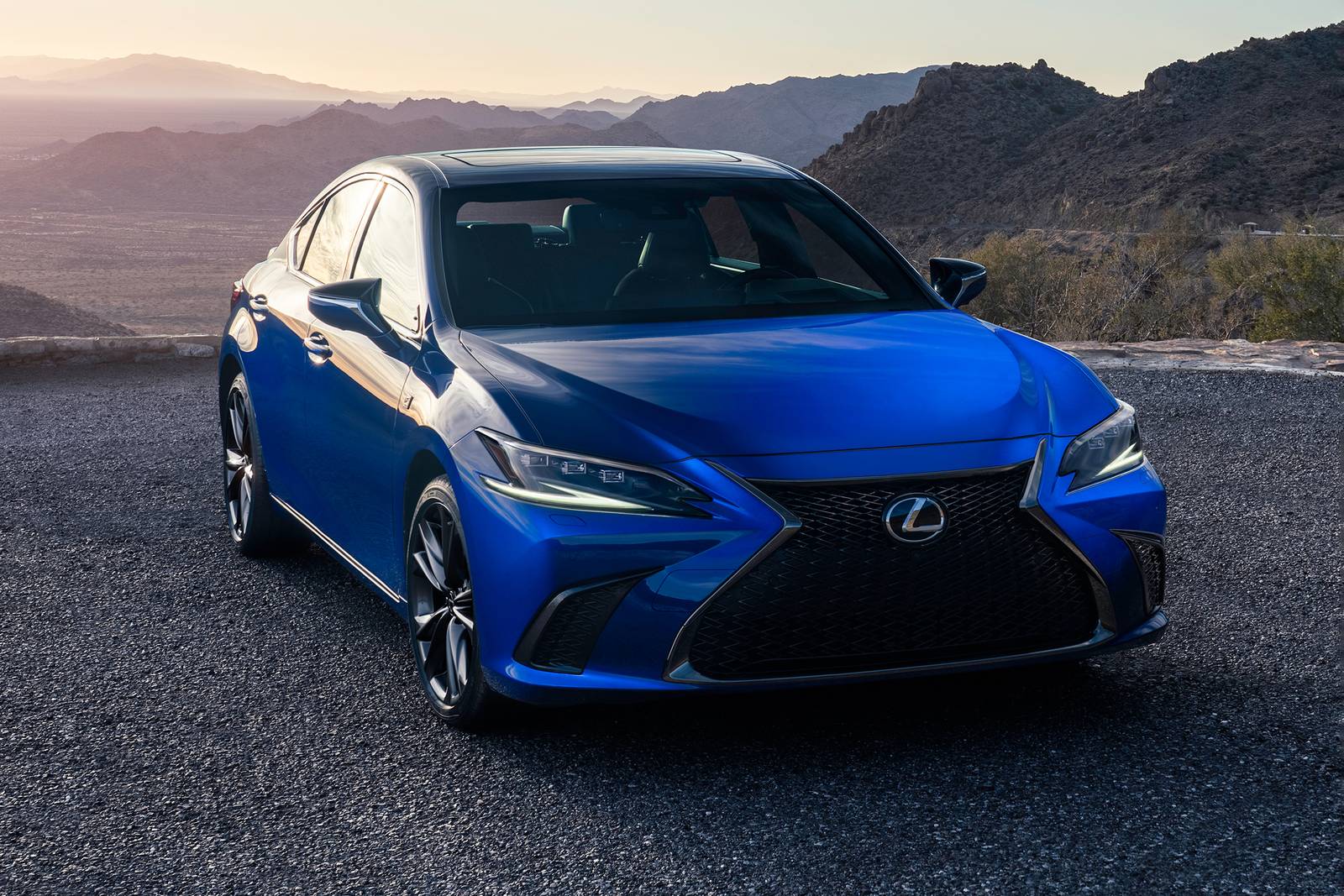 2022 Lexus ES 350 F SPORT Sedan Exterior Shown