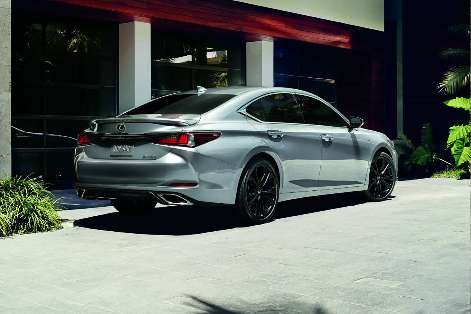 2023 Lexus Es exterior FQ
