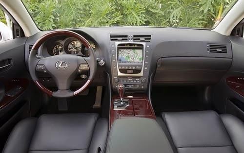 2010 Lexus GS 450h interior D