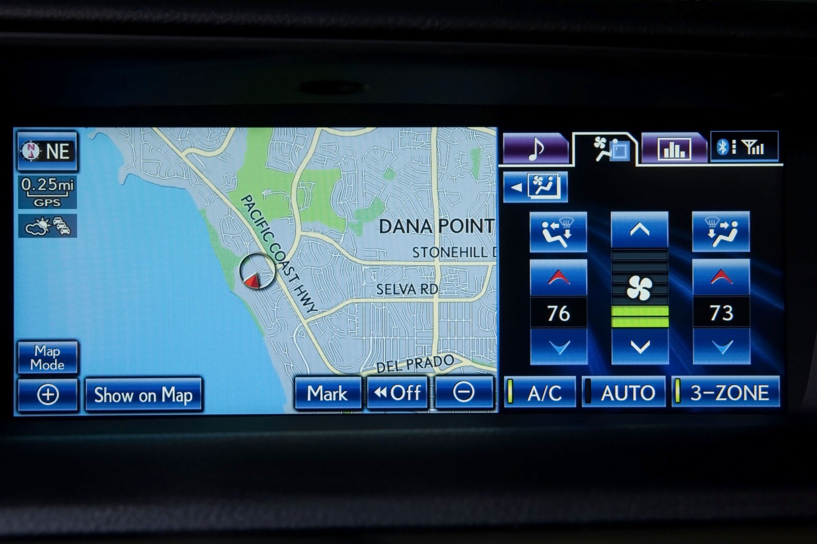 2013 Lexus GS 450h interior NAVSYS