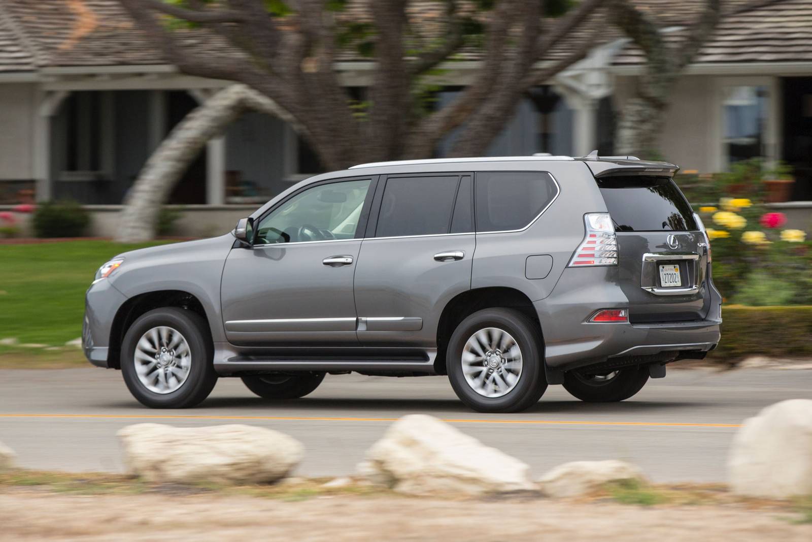 Lexus GX 460 Luxury 4dr SUV Exterior Shown
