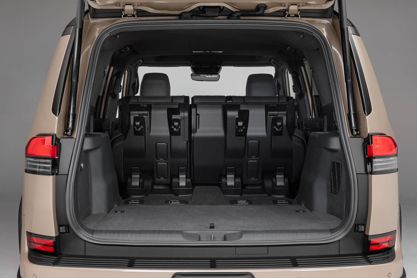 2024 Lexus GX interior CARGO