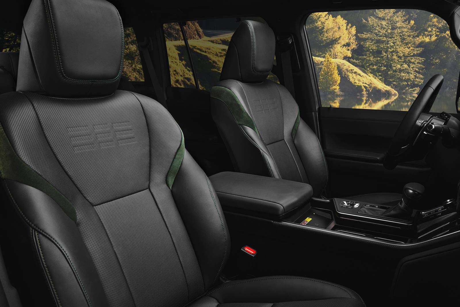 2024 Lexus GX interior DETAIL